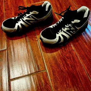 NB 450’s like new Mens size 7.5